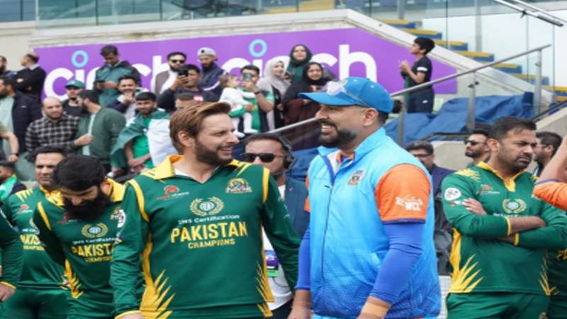 شائقین کے لیے ورلڈ کرکٹ لیجنڈز کے ساتھ مفت سفر کا سنہری موقع