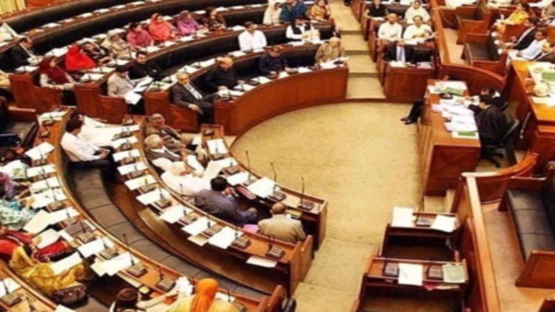 سندھ اسمبلی نے یونیورسٹیز ترمیمی بل منظور کیا، اپوزیشن کا ہنگامہ