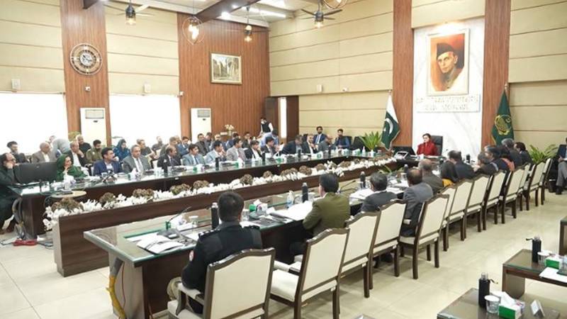 مریم نواز نے ترقیاتی کاموں کی رفتار دوگنا کرنے کا فیصلہ، تمام محکموں کو ٹاسک سونپ دیے