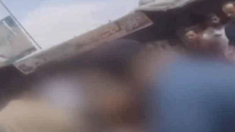نارووال: ظفروال بائی پاس پر ٹریفک کانسٹیبل پر تشدد، 2 ملزمان گرفتار
