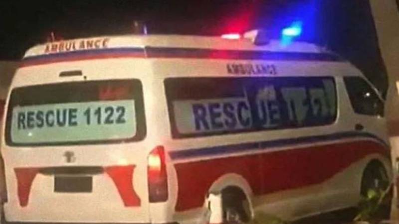ملتان: بے قابو ٹرک گھر میں گھس گیا، 3 افراد جاں بحق