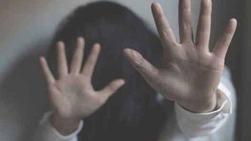 نوکری کا جھانسہ دے کر لڑکی سے مبینہ اجتماعی زیادتی
