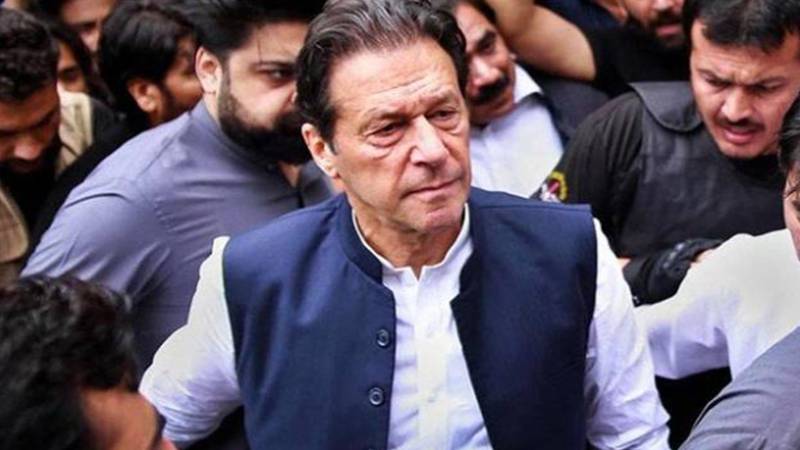 عمران خان کی ملاقات سے روکنے پر توہین عدالت کی درخواست؛ ریکارڈ طلب
