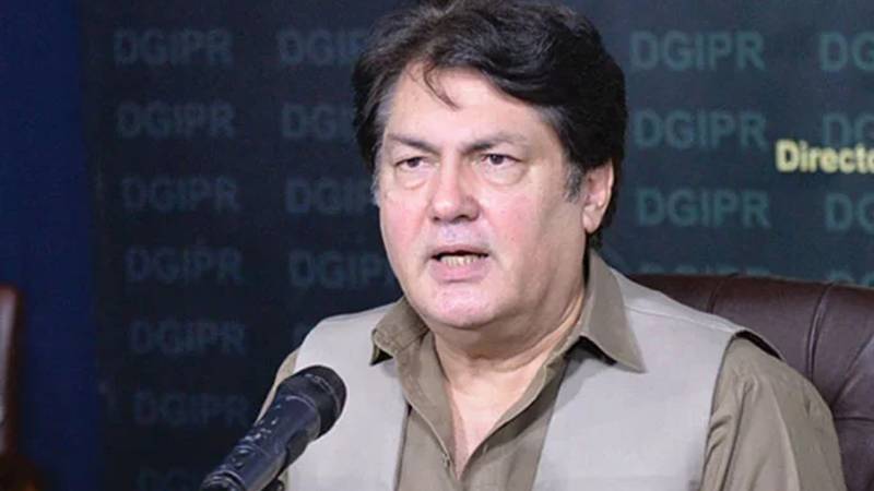 گورنر فیصل کریم کنڈی پر تنقید، 