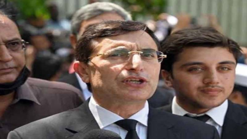 مولانا فضل الرحمان نے 26ویں ترمیم کے حق میں ووٹ دینے کی یقین دہانی کرائی، بیرسٹر گوہر