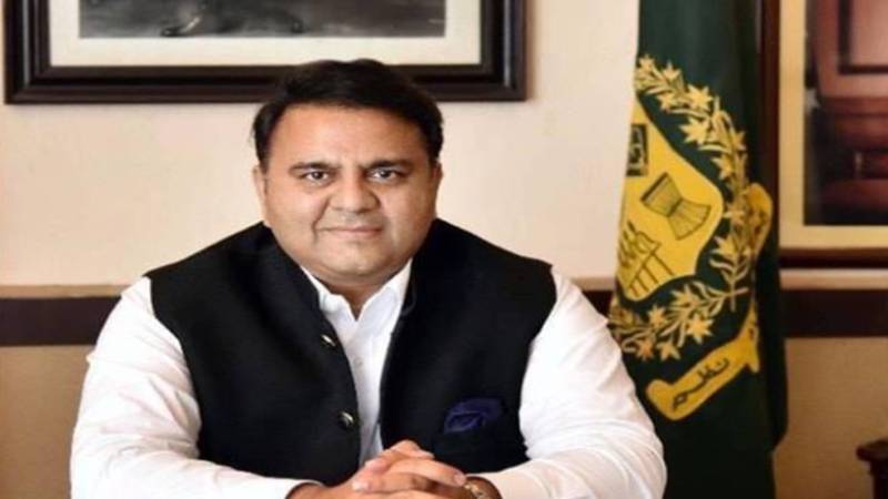فواد چوہدری کی پی ٹی آئی قیادت پر پھر تنقید، ’حالات سے فائدہ نہیں اٹھایا جا رہا‘