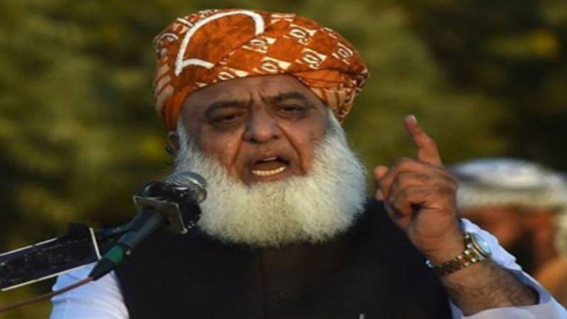 دارالعلوم حقانیہ اور مولانا حامد الحق پر حملہ ان کے گھر اور مدرسے پر حملہ ہے:مولانا فضل الرحمان
