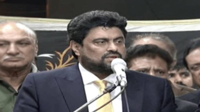 گورنر سندھ کا ڈمپرز حادثات میں جاں بحق افراد کے اہل خانہ کو پلاٹ دینے کا اعلان