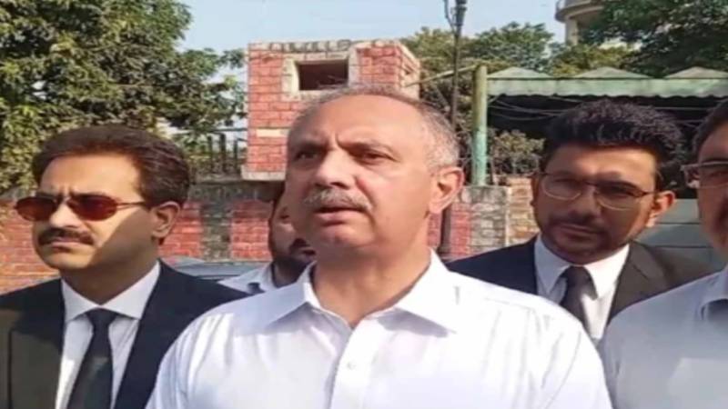 اسلام آباد: عمر ایوب اور دیگر پی ٹی آئی رہنماؤں کے وارنٹ گرفتاری جاری