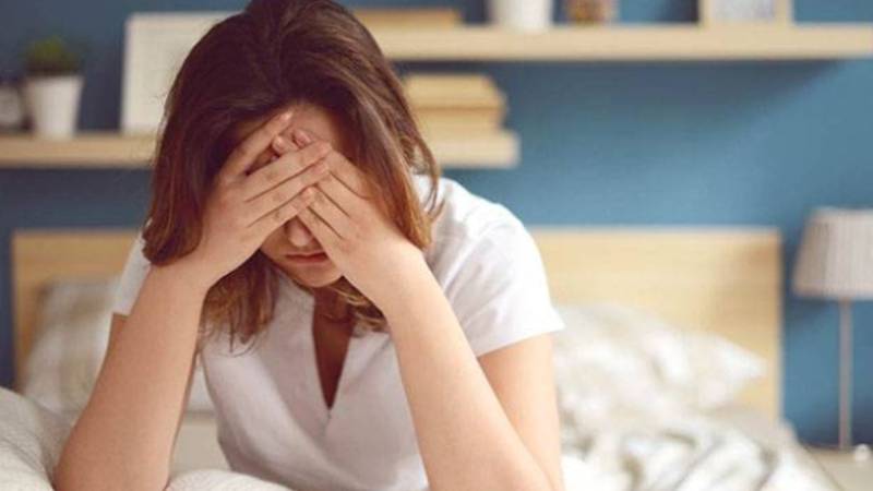 روزے میں سر درد: نجات کے آسان طریقے