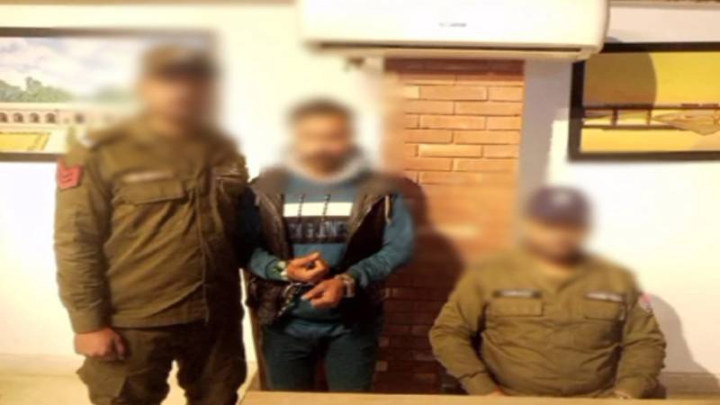 سوتیلے باپ کو فائرنگ کرکے قتل کرنے والا سفاک بیٹا گرفتار