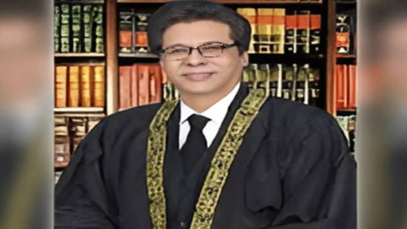  ملٹری کورٹ کے ٹرائل کی غیر جانبداری پر اعتراض ہے:جسٹس محمد علی مظہر