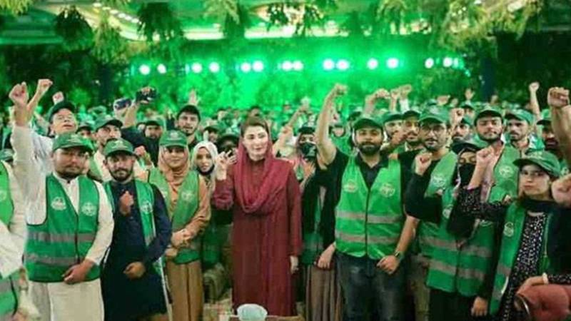 پنجاب میں نوجوانوں کے لیے انٹرن شپ کی رقم 60 ہزار روپے کرنے کا اعلان