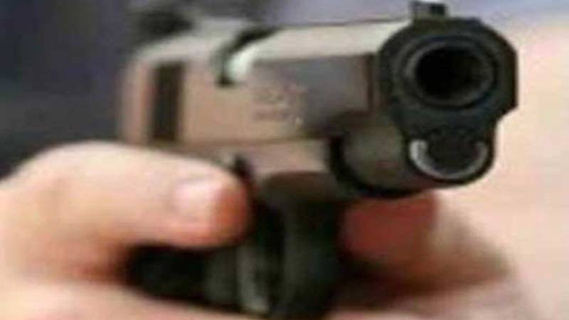 افطاری دینے کے بہانے گھر میں گھس کر ڈکیتی کی کوشش، میاں بیوی زخمی