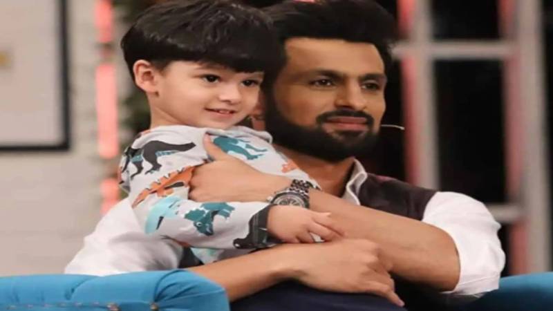 شعیب ملک: مہینے میں 2 بار بیٹے سے ملنے دبئی ضرور جاتا ہوں