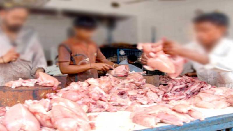 لاہور میں مرغی کے گوشت کی قیمتوں میں اضافے نے شہریوں کو پریشان کر دیا