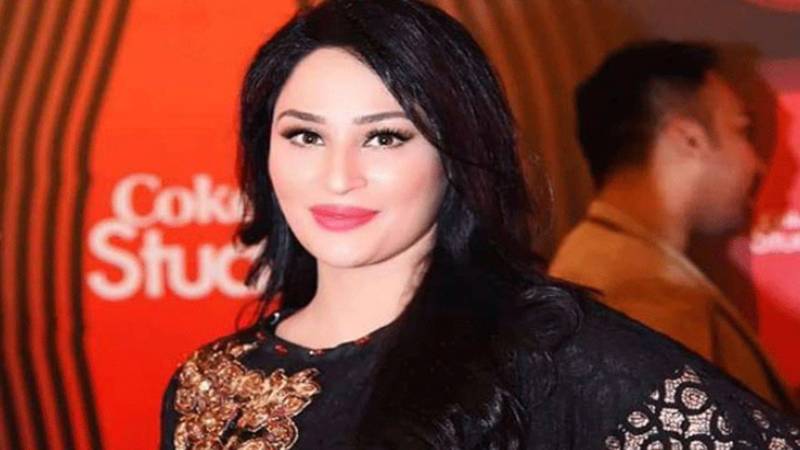 گلوکارہ حمیرا ارشد کے چھوٹے بھائی عامر حسین دل کا دورہ پڑنے سے انتقال کر گئے