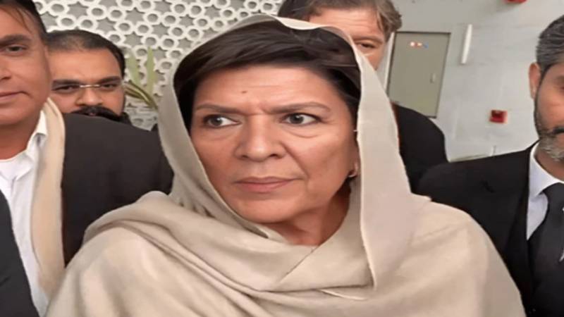 سوشل میڈیا پر منفی پروپیگنڈا؛ علیمہ خان کو دوبارہ جے آئی ٹی نے طلب کر لیا
