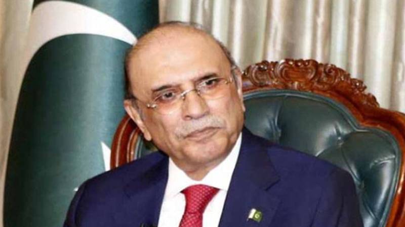  صدر مملکت آصف علی زرداری متحدہ عرب امارات کے دورے پر روانہ