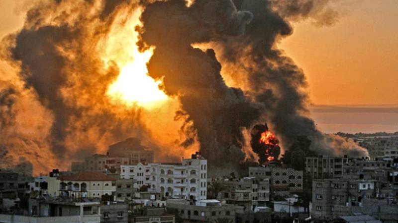 غزہ میں اسرائیلی فوج کی شدید بمباری، 200 فلسطینی شہید، بچوں سمیت سیکڑوں زخمی