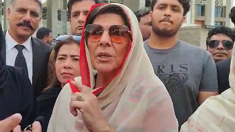 جج صاحب انصاف فراہم کریں، قانون کا تماشہ نہ بنائیں:علیمہ خان