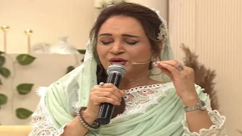 رمضان ٹرانسمیشنز کی وجہ سے لوگ عبادات کو نظرانداز کر رہے ہیں، روزہ فاقہ بن گیا ہے:بشریٰ انصاری