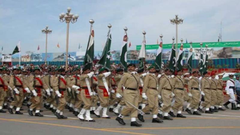 یومِ پاکستان پریڈ محدود پیمانے پر روایتی جوش و جذبے کے ساتھ منانے کا فیصلہ