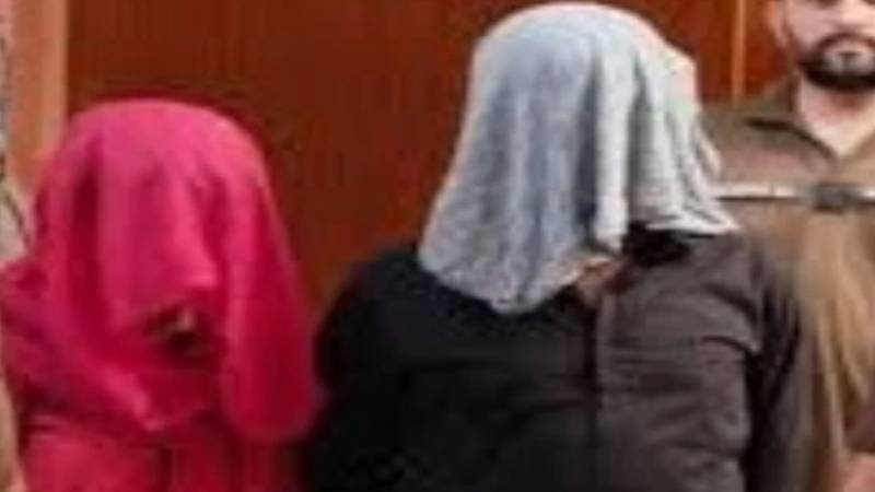 لاہور: 50 سے زائد وارداتیں کرنے والے میاں بیوی ڈکیت گرفتار