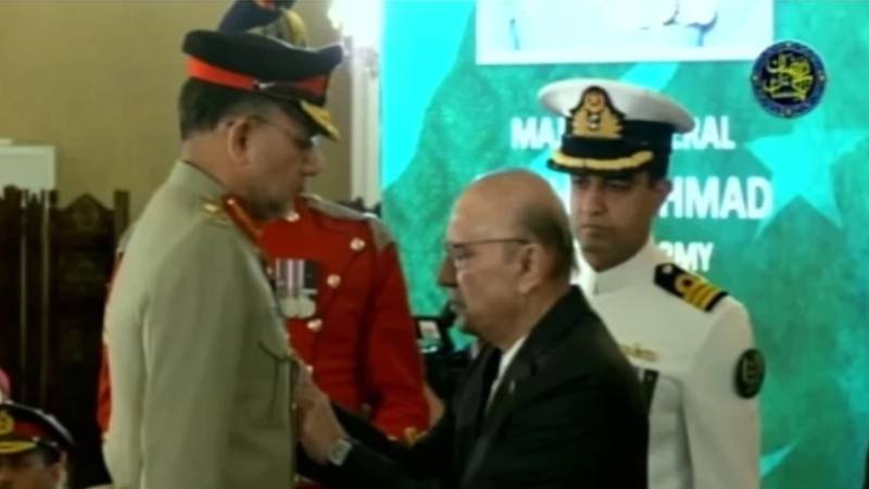 ملکی دفاع میں خدمات پر فوجی افسران کو اعزازات سے نوازا گیا