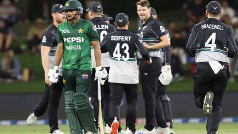 پاکستان اور نیوزی لینڈ کے درمیان ٹی ٹونٹی سیریز کا پانچواں میچ آج کھیلا جائے گا