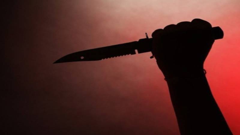 بل نہ دینے پر انتقام: نوجوان کو خنجروں سے وار کرکے ہلاک