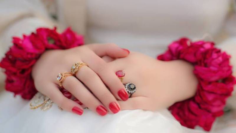 دلہن کی غیر معمولی فرمائش پر سہیلی نے شادی میں جانے سے انکار کر دیا