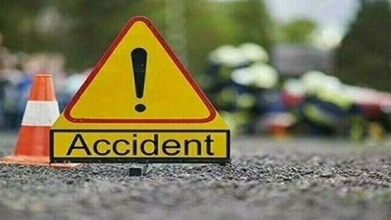نہر میں گرنے والی کار کے حادثے میں 3 خواتین سمیت 5 افراد جاں بحق