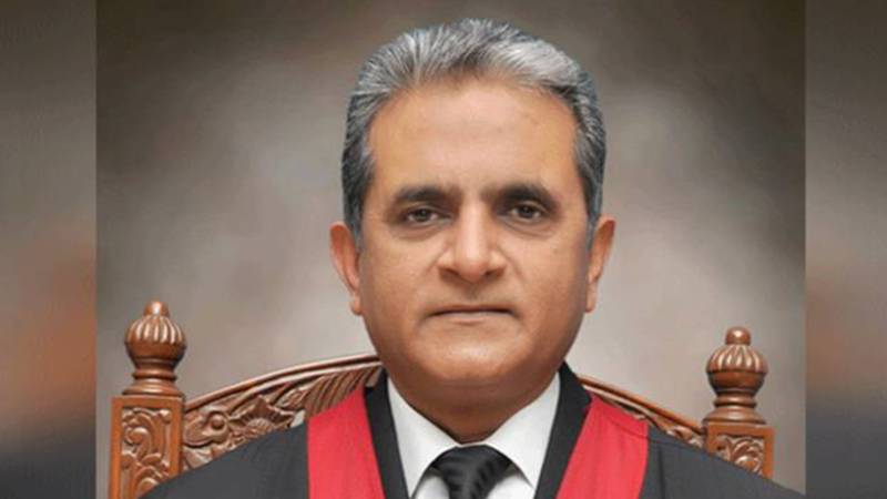 لاہور ہائیکورٹ کے جسٹس انوارالحق پنوں کی ریٹائرمنٹ، ججز کی خالی اسامیوں کی تعداد 15 ہو گئی