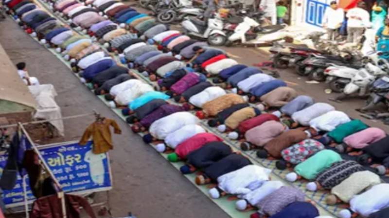 بھارت میں مسلمانوں پر عید کی نماز پر پابندی، سرکاری دستاویزات منسوخ کرنے کا اعلان