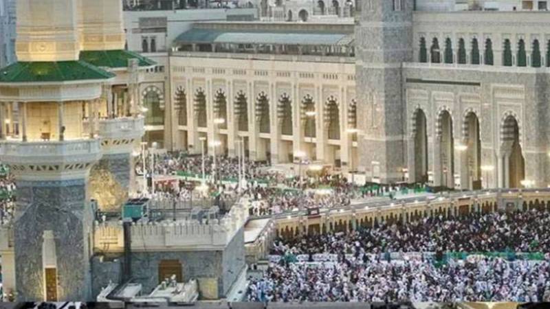 27ویں رمضان کی شب مسجد الحرام میں 34 لاکھ سے زائد افراد کا روحانی اجتماع