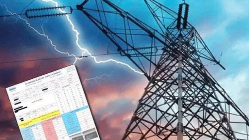 پروٹیکٹڈ بجلی صارفین کیلئے بڑی ریلیف: بجلی کی نئی قیمت 8 روپے 52 پیسے فی یونٹ مقرر