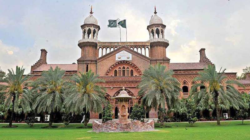 لاہور ہائیکورٹ کی خشک سالی سے بچاؤ کے لیے کورونا جیسی واٹر ایمرجنسی نافذ کرنے کی تجویز