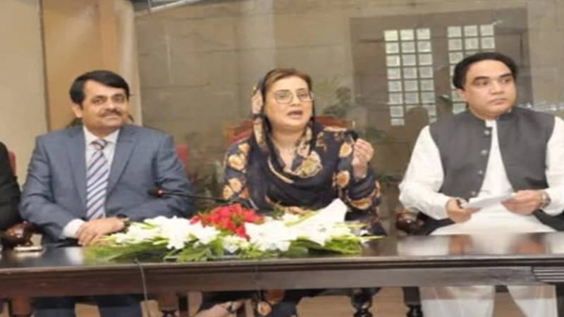 فحاشی پھیلانے والے تھیٹرز پر تین وارننگز کے بعد تاحیات پابندی ہوگی:عظمیٰ بخاری