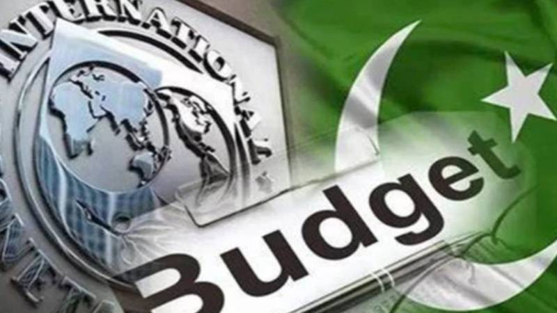 بجٹ میں ریٹیلرز سمیت مختلف شعبوں پر ٹیکس لگانے کا فیصلہ، پنشنر کا ٹیکس استثنیٰ ختم کرنے پرغور