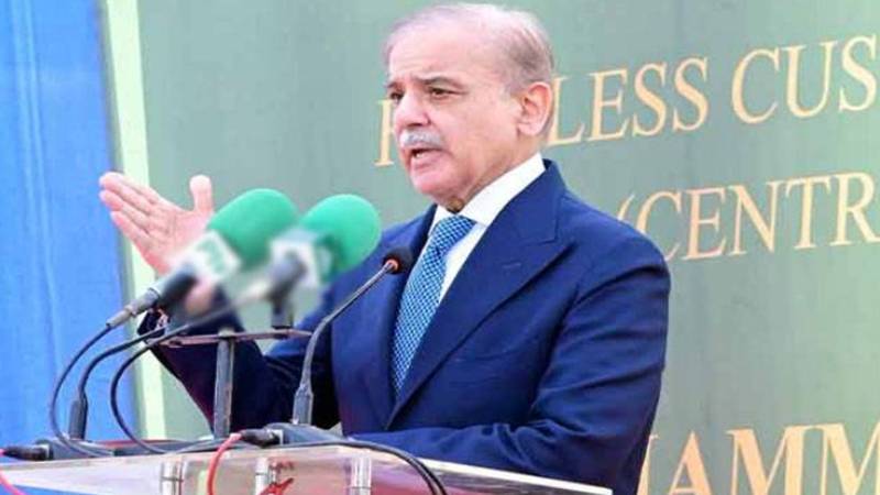 محنت کش سمندر پار پاکستانی ہمارے اصل ہیرو ہیں، وزیراعظم کا خراجِ تحسین