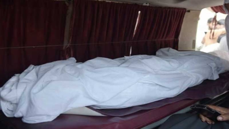 کراچی: ٹائر پھٹنے سے ہلاکت، ہوا بھرتے دوران ایک شخص جاں بحق