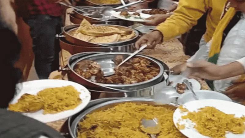 راولپنڈی: شادی کے کھانے سے 139 افراد فوڈ پوائزنگ کا شکار، مقدمہ درج