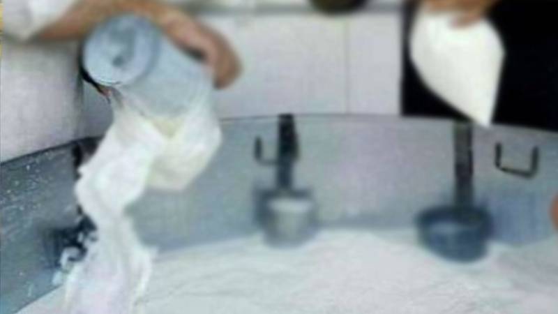 لاہور: یکم مئی سے دودھ کی قیمت میں 10 روپے فی لیٹر اضافہ