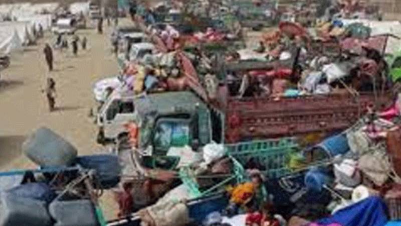 پاکستان سے غیر قانونی افغان باشندوں کا انخلا جاری — 9 لاکھ 71 ہزار سے زائد افراد وطن واپس بھیجے جا چکے