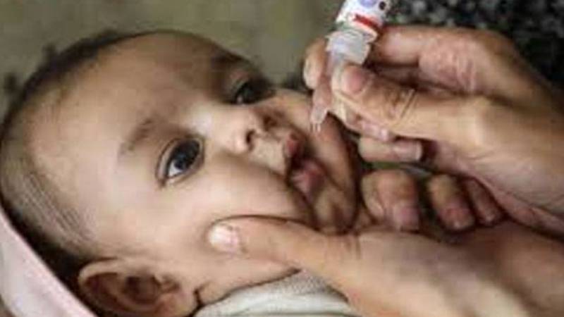 پنجاب میں انسداد پولیو مہم کا آغاز، 2 کروڑ 30 لاکھ بچوں کو قطرے پلانے کا ہدف