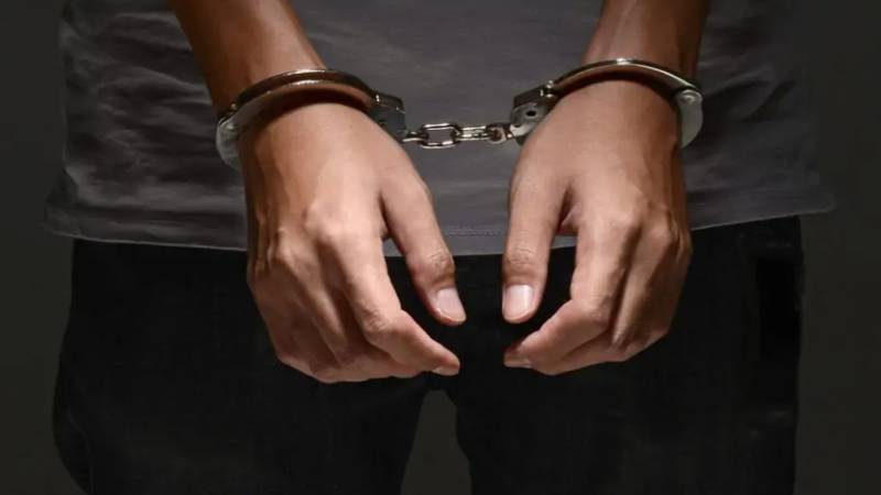 کاہنہ: گن پوائنٹ پر زیادتی اور نازیبا ویڈیوز بنانے والا ملزم گرفتار