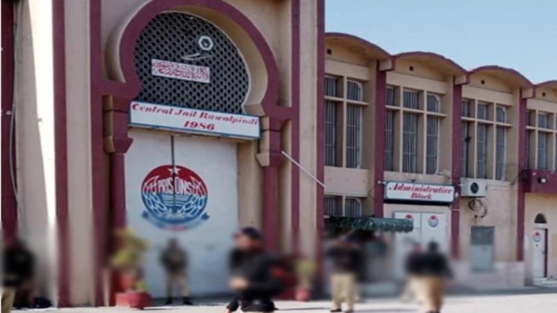 عمران خان سے ملاقات کی کوشش، پی ٹی آئی رہنماؤں کو داہگل اور گورکھ پور ناکے پر روکا گیا