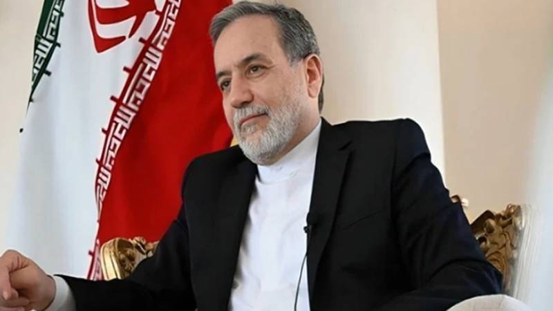 ایران پاکستان اور بھارت کے درمیان ثالثی کا خواہاں، ایرانی وزیر خارجہ