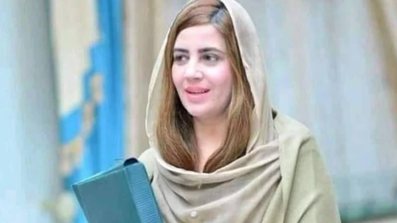 زرتاج گل کی غیر حاضری پر جج کا برہمی کا اظہار، وارنٹ گرفتاری نکالنے کا حکم